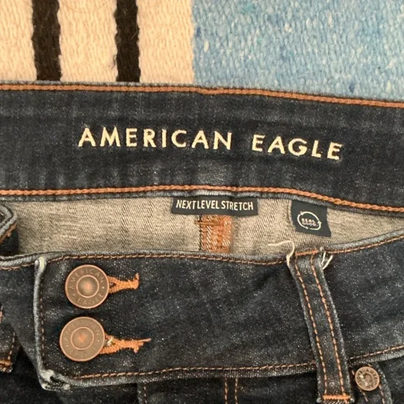 American Eagle Outfitters Women's Indigo Boot Cut Leg Jeans - Picture 2 of 5